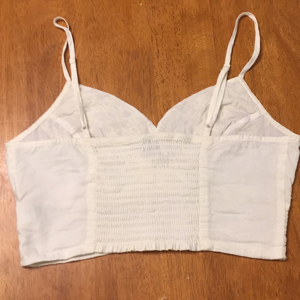 AE White Cropped Top - Picture 2 of 4